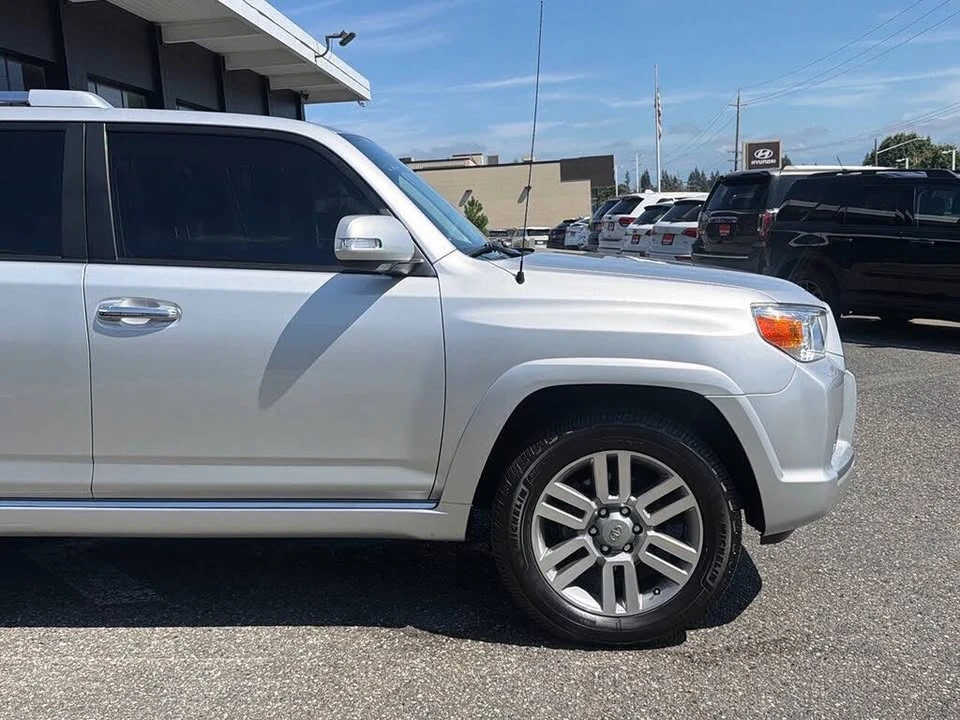 2010 Toyota 4Runner 5th Gen - Image 15 of 20