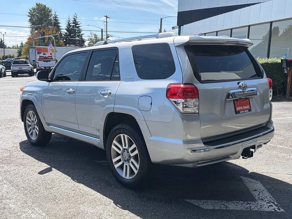 2010 Toyota 4Runner 5th Gen - Image 3 of 20