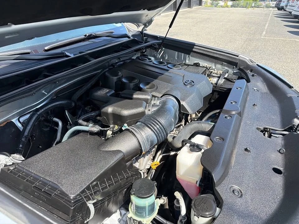 2010 Toyota 4Runner 5th Gen - Image 14 of 20
