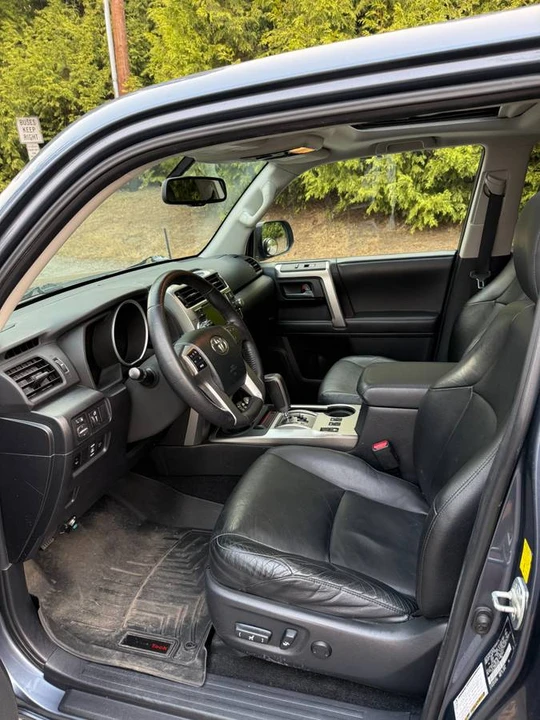 2010 Toyota 4Runner 5th Gen - Image 10 of 20