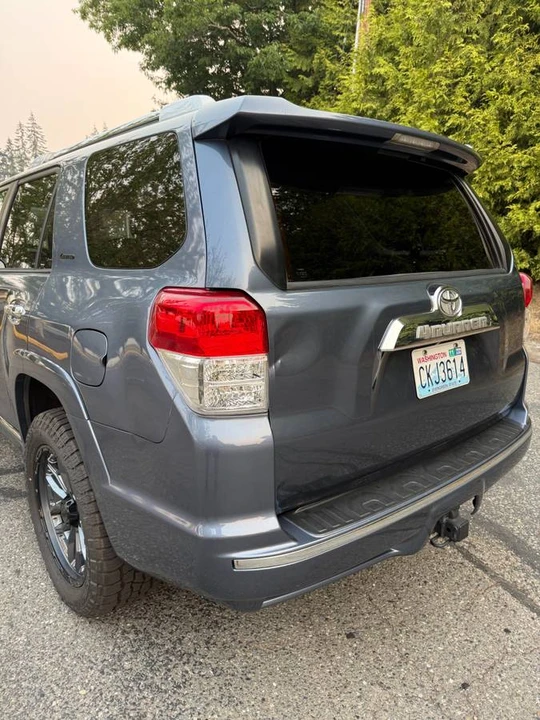2010 Toyota 4Runner 5th Gen - Image 8 of 20