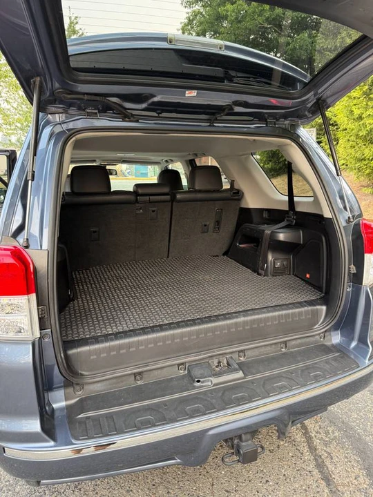 2010 Toyota 4Runner 5th Gen - Image 12 of 20