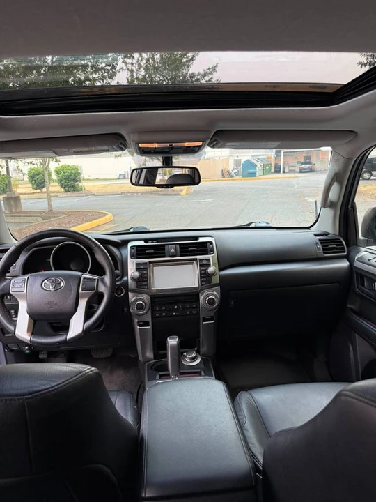 2010 Toyota 4Runner 5th Gen - Image 14 of 20