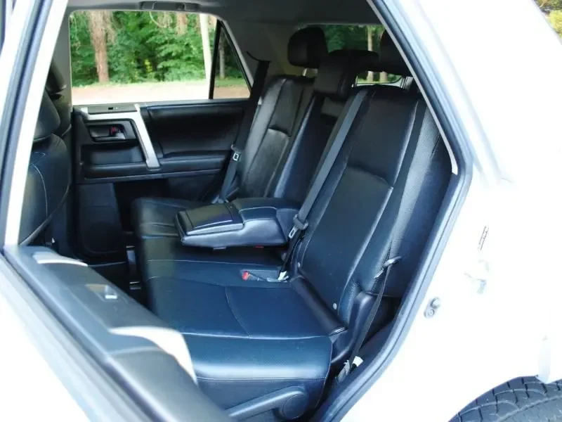 2010 Toyota 4Runner 5th Gen - Image 6 of 18