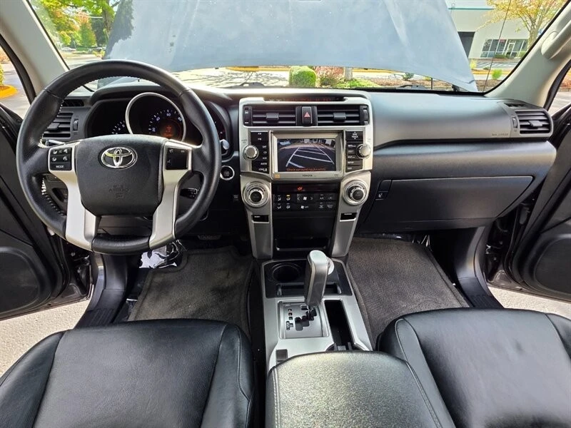 2010 Toyota 4Runner 5th Gen - Image 18 of 21