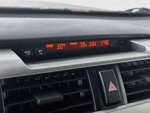 2010 Toyota 4Runner 5th Gen - Image 18 of 19