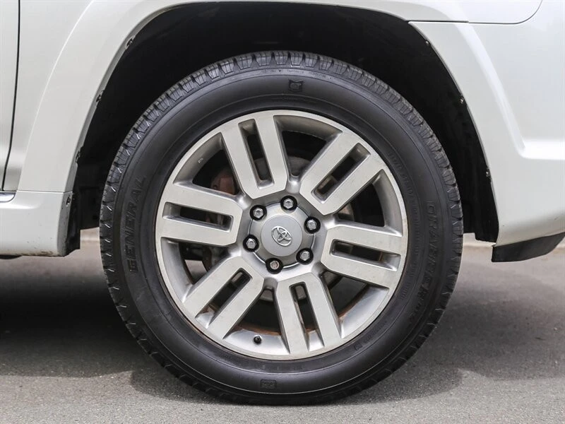 2010 Toyota 4Runner 5th Gen - Image 12 of 21