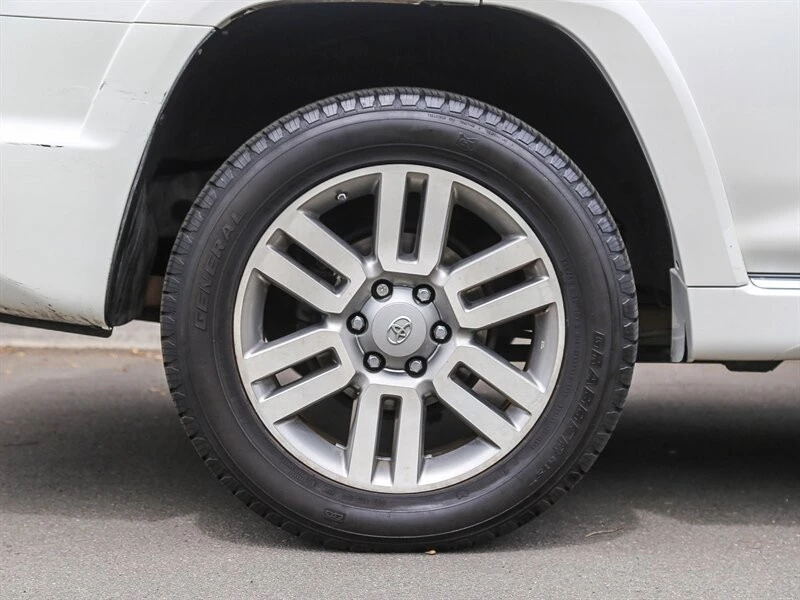 2010 Toyota 4Runner 5th Gen - Image 13 of 21