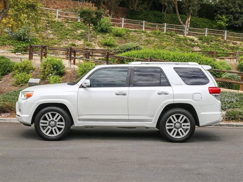 2010 Toyota 4Runner 5th Gen - Image 3 of 21