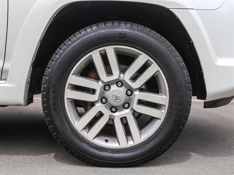2010 Toyota 4Runner 5th Gen - Image 12 of 21