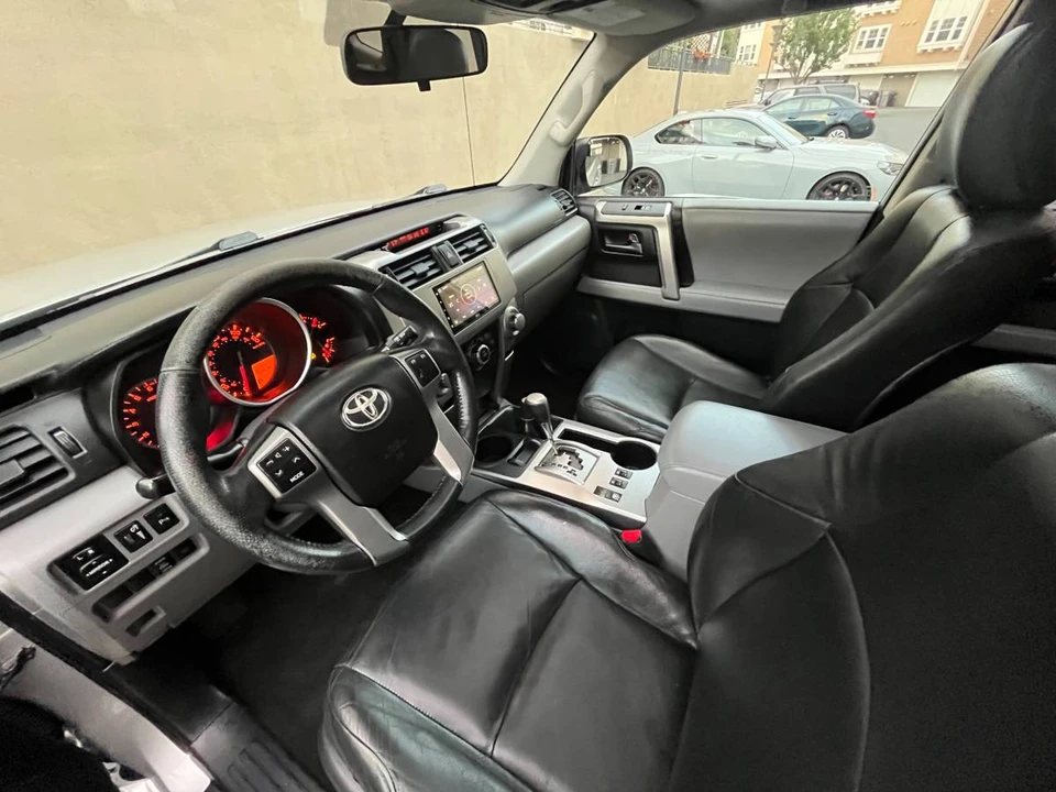 2010 Toyota 4Runner 5th Gen - Image 13 of 18