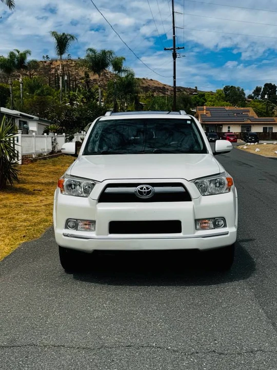 2010 Toyota 4Runner 5th Gen - Image 2 of 23