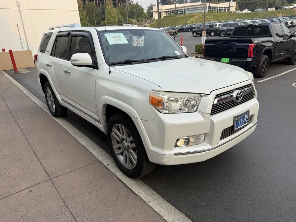 2010 Toyota 4Runner 5th Gen - Image 6 of 12
