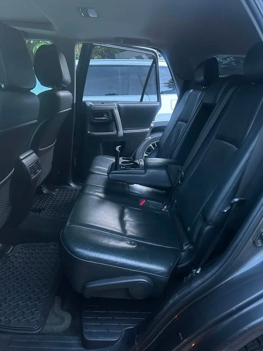 2010 Toyota 4Runner 5th Gen - Image 8 of 18