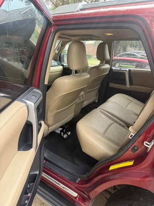 2010 Toyota 4Runner 5th Gen - Image 7 of 10