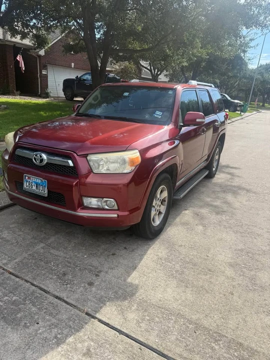 2010 Toyota 4Runner 5th Gen - Image 2 of 10