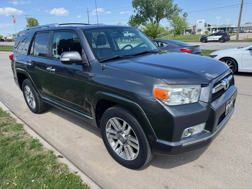 2010 Toyota 4Runner - Image 7 of 18