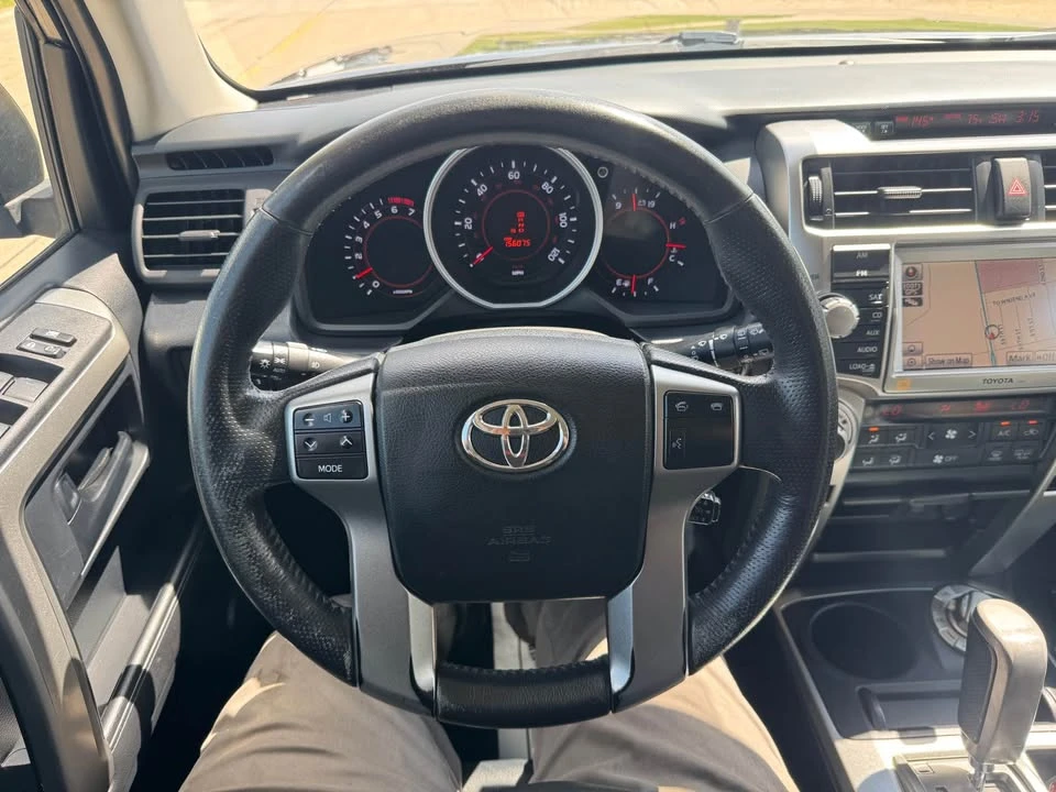 2010 Toyota 4Runner - Image 16 of 18