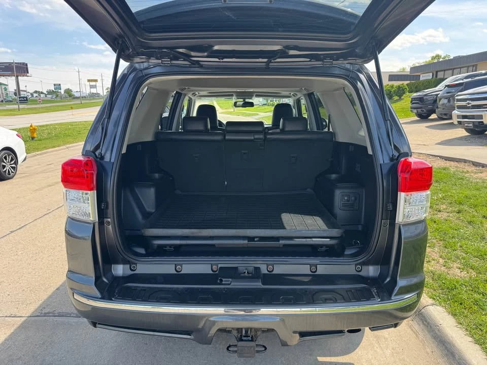 2010 Toyota 4Runner - Image 12 of 18
