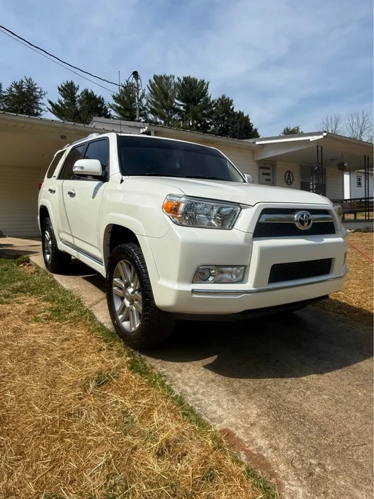 2010 Toyota 4Runner 5th Gen - Image 14 of 20