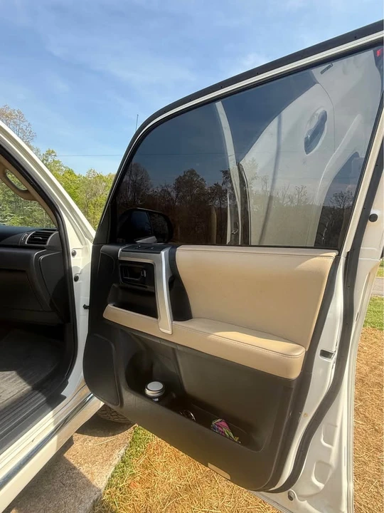 2010 Toyota 4Runner 5th Gen - Image 11 of 20
