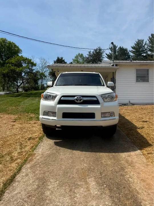 2010 Toyota 4Runner 5th Gen - Image 16 of 20