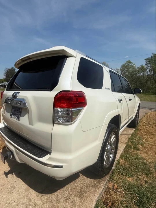 2010 Toyota 4Runner 5th Gen - Image 7 of 20