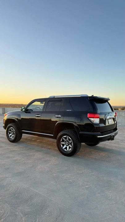 2010 Toyota 4Runner 5th Gen - Image 6 of 15