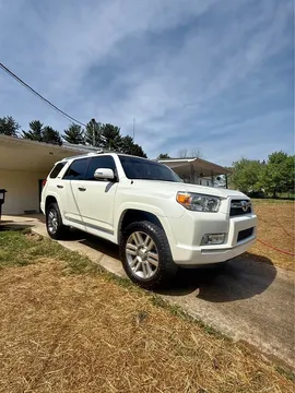 2010 Toyota 4Runner Limited Sport Utility 4D