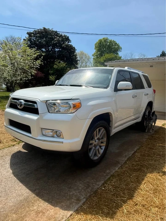 2010 Toyota 4Runner 5th Gen - Image 15 of 20
