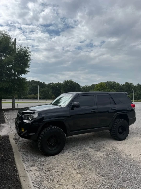 2010 Toyota 4Runner 5th Gen - Image 5 of 13