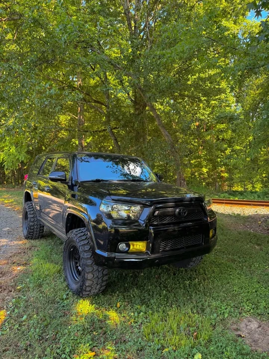 2010 Toyota 4Runner 5th Gen - Image 6 of 13