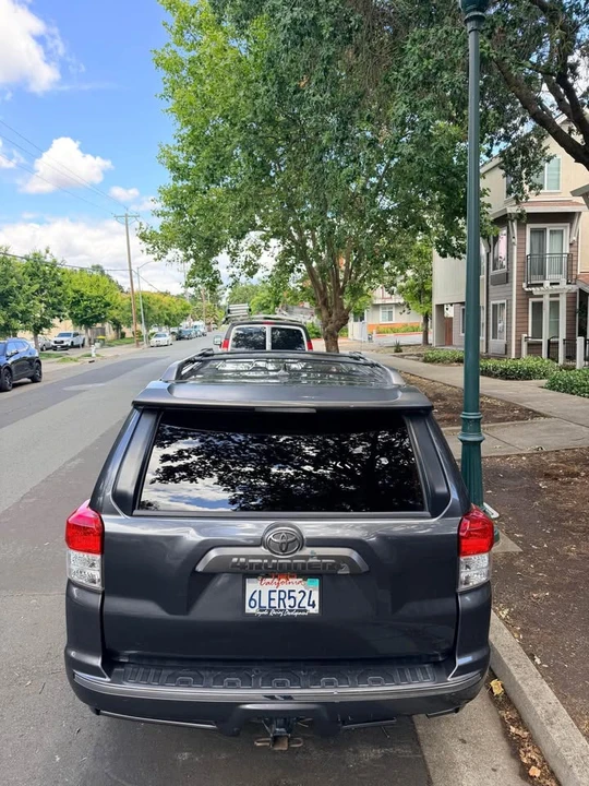 2010 Toyota 4Runner 5th Gen - Image 7 of 19