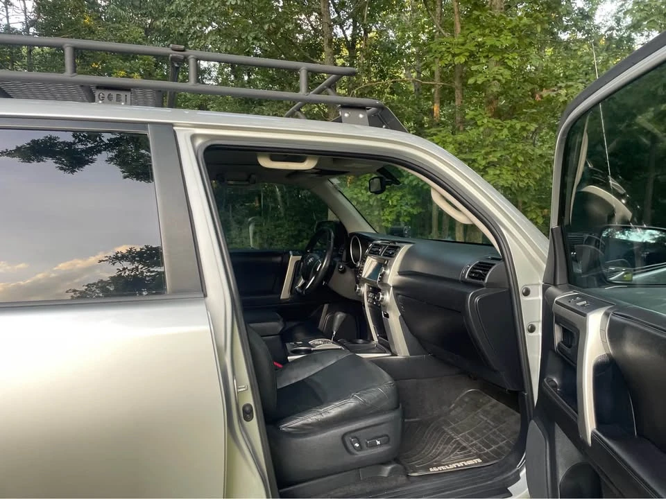 2010 Toyota 4Runner 5th Gen - Image 2 of 10