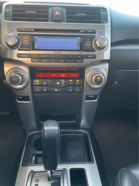 2010 Toyota 4Runner 5th Gen - Image 9 of 10