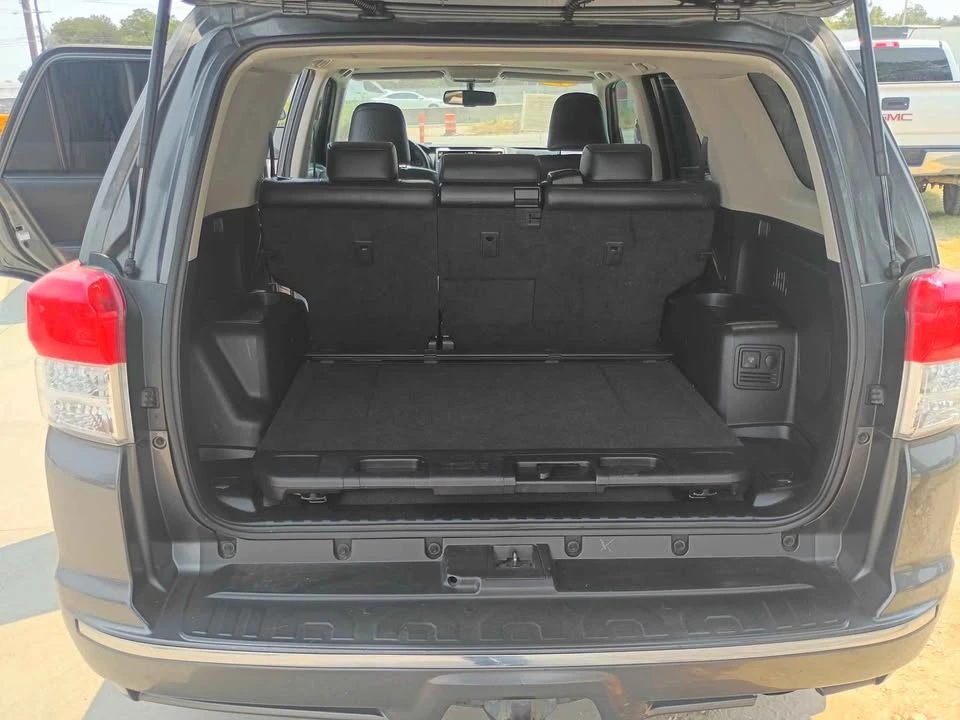 2010 Toyota 4Runner 5th Gen - Image 10 of 12