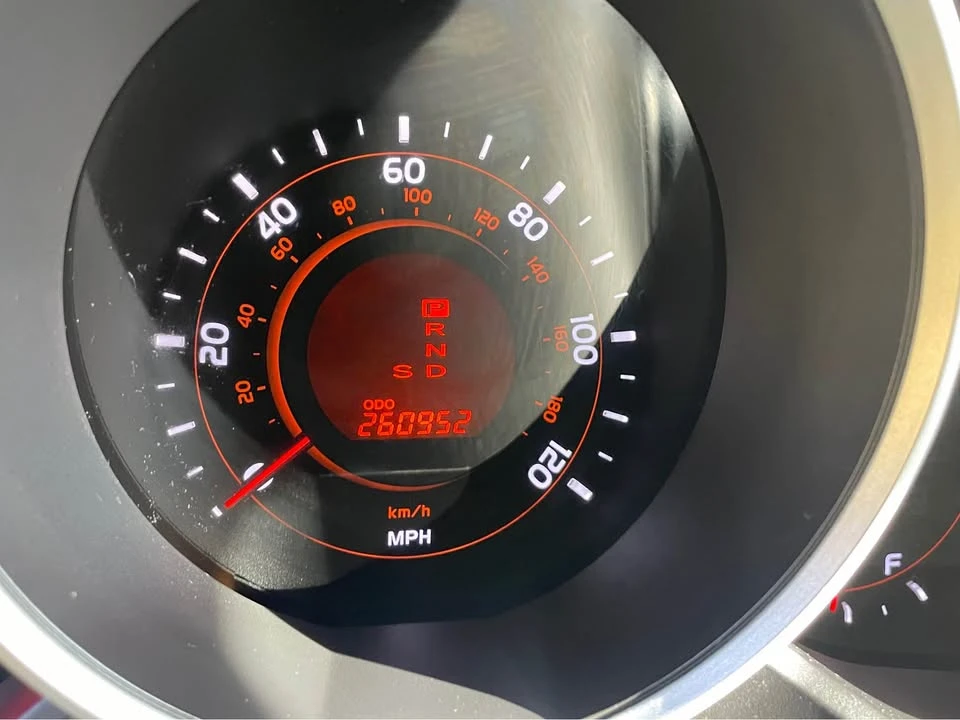2010 Toyota 4Runner 5th Gen - Image 5 of 10