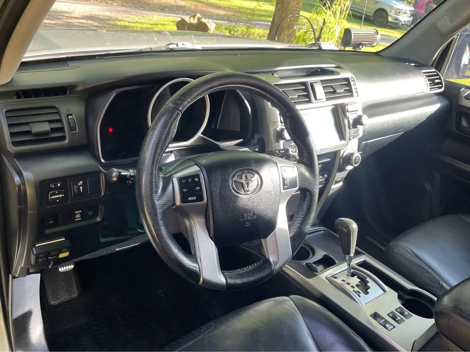 2010 Toyota 4Runner 5th Gen - Image 4 of 10