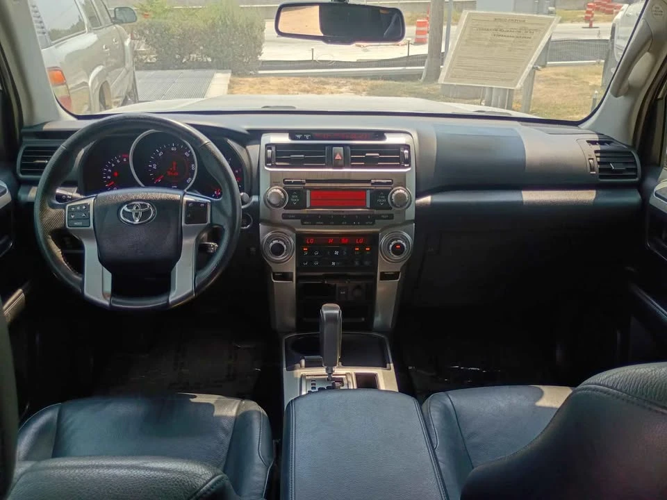 2010 Toyota 4Runner 5th Gen - Image 6 of 12
