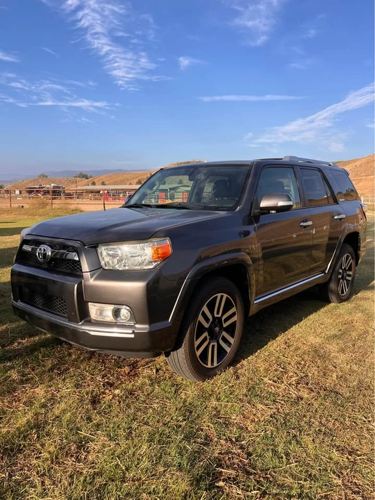 2010 Toyota 4Runner 5th Gen - Image 4 of 10