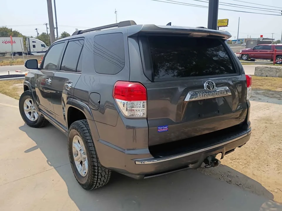 2010 Toyota 4Runner 5th Gen - Image 3 of 12