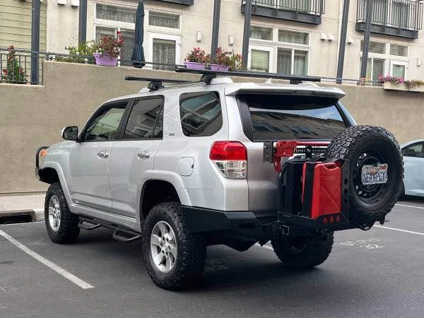 2010 Toyota 4Runner 5th Gen - Image 8 of 16