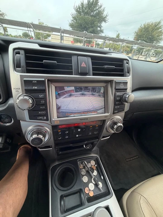 2010 Toyota 4Runner 5th Gen - Image 15 of 17