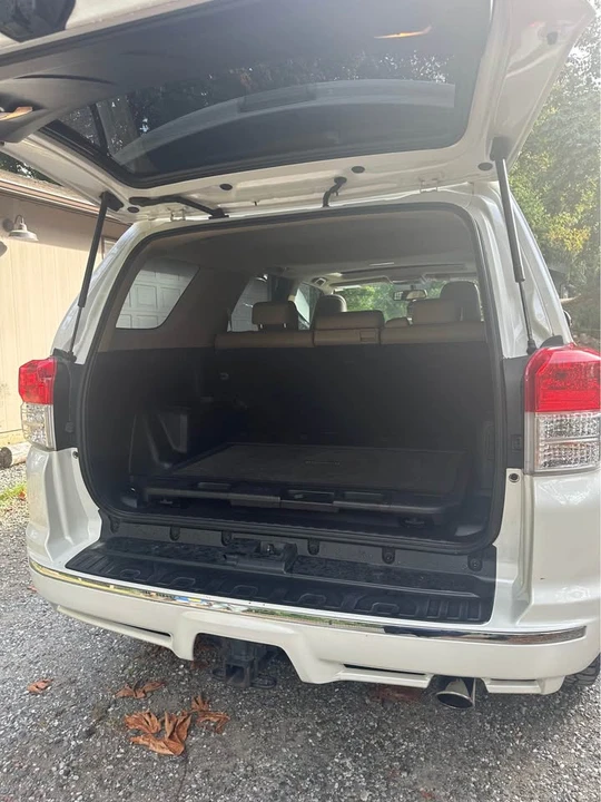 2010 Toyota 4Runner 5th Gen - Image 8 of 14