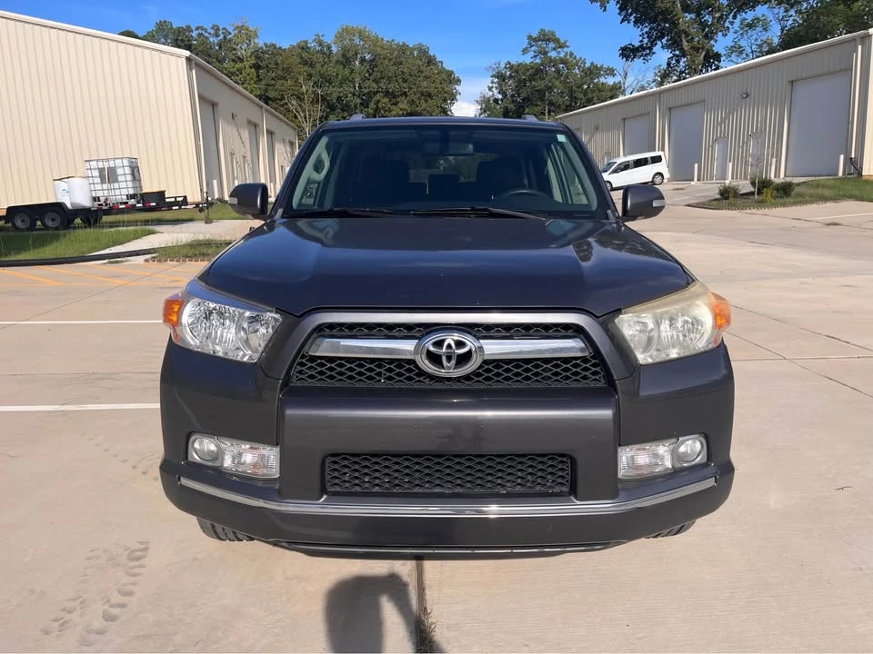 2010 Toyota 4Runner 5th Gen - Image 2 of 13