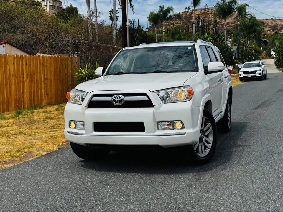2010 Toyota 4Runner 5th Gen - Image 2 of 18