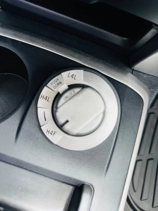 2010 Toyota 4Runner 5th Gen - Image 12 of 18