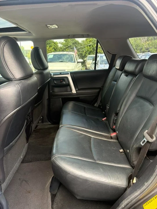 2010 Toyota 4Runner 5th Gen - Image 11 of 20