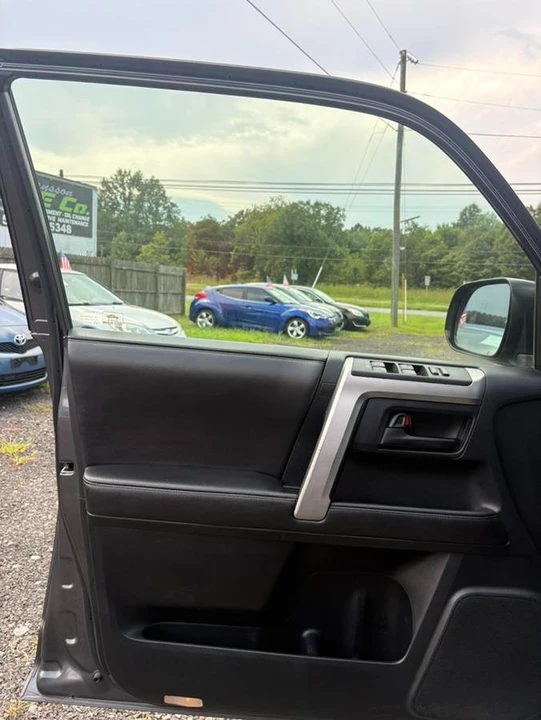 2010 Toyota 4Runner 5th Gen - Image 10 of 20