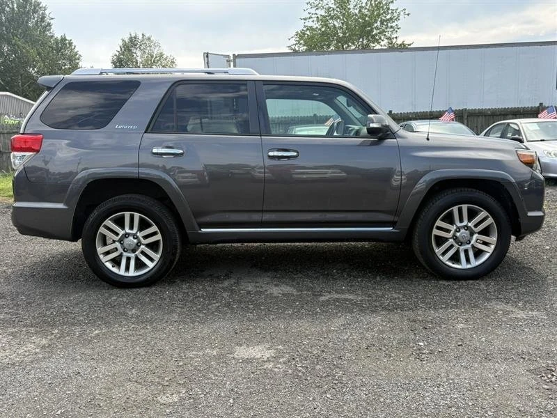 2010 Toyota 4Runner 5th Gen - Image 5 of 20